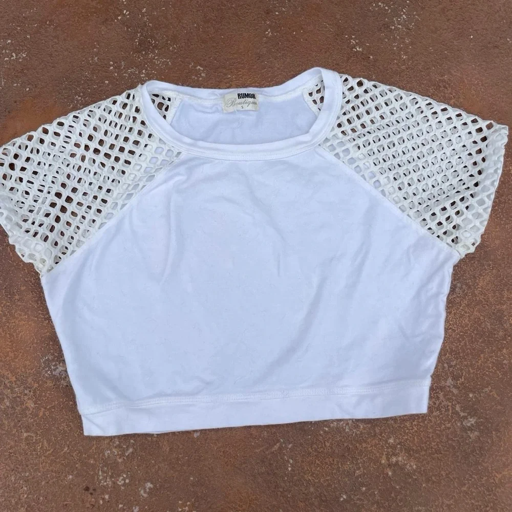 Y2k Rumor boutique White cropped sportswear top with mesh sleeves sz s